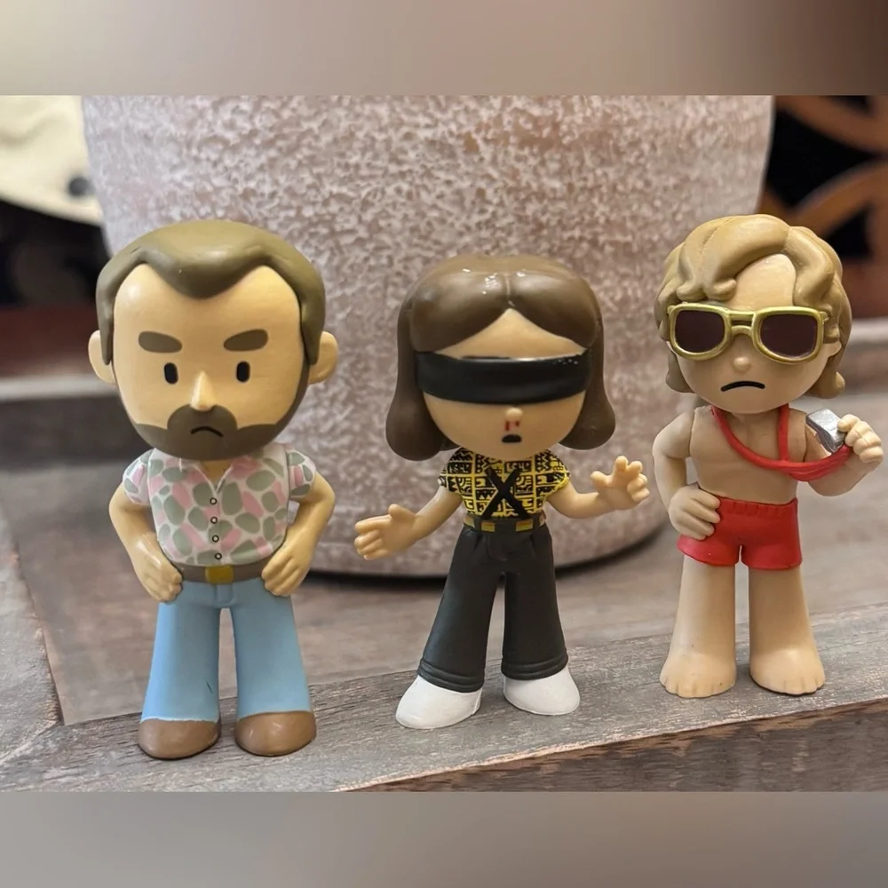 Stranger Things Figure Set - Picture 1 of 2